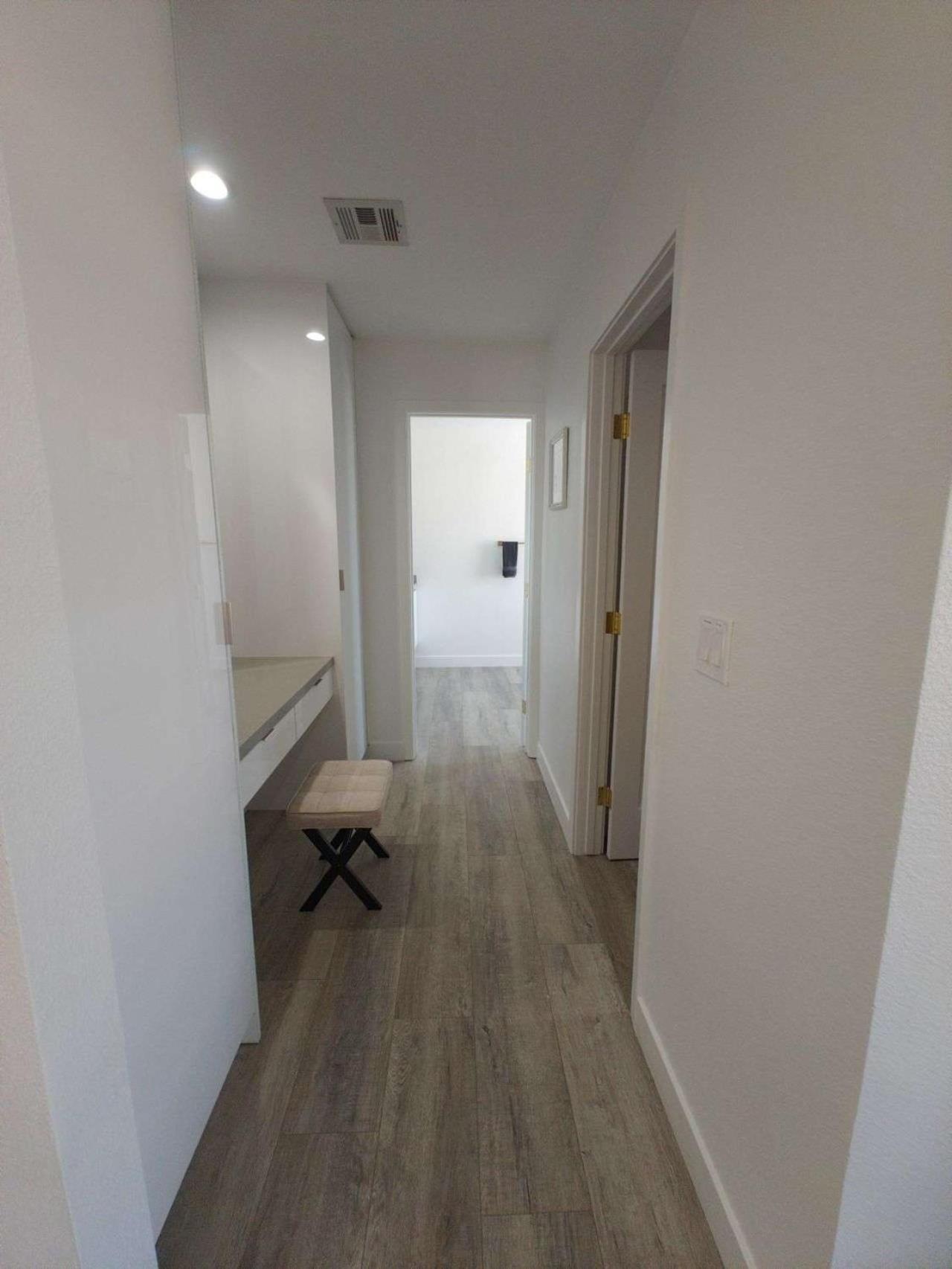The Strip Is Just Around The Corner! Newly Renovated Luxury Modern Minimalist Villa With Large Pool! Лас-Вегас Экстерьер фото